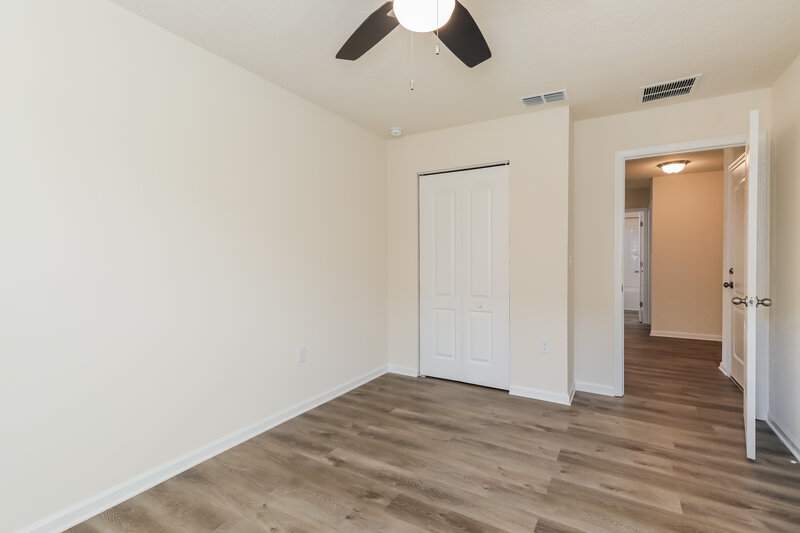 1,885/Mo, 2044 Pebble Point Dr Green Cove Springs, FL 32043 Bedroom View