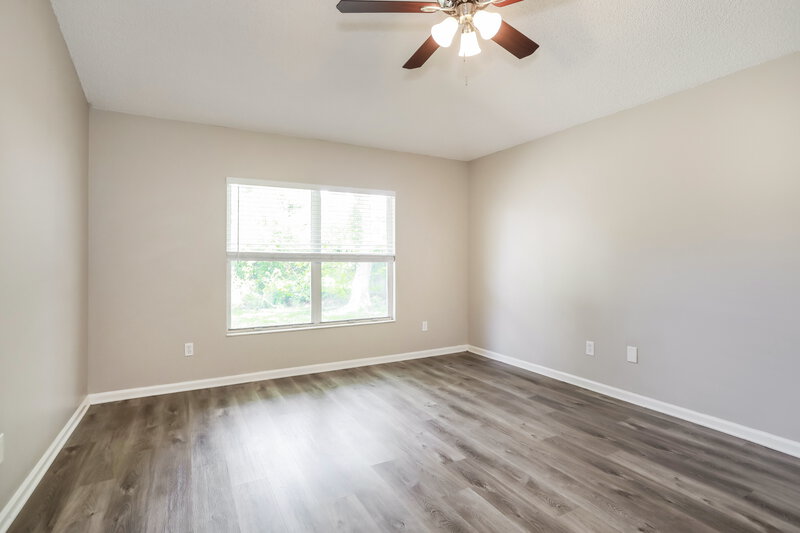 1,965/Mo, 2066 Tanager Dr Orange Park, FL 32073 Main Bedroom View