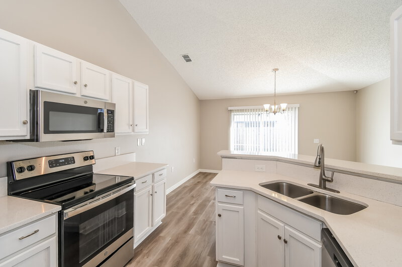 1,730/Mo, 3624 Alec Dr Middleburg, FL 32068 Kitchen View 3