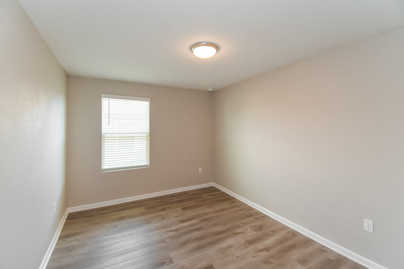 1,945/Mo, 2283 Pebble Point Dr Green Cove Springs, FL 32043 Bedroom View 2