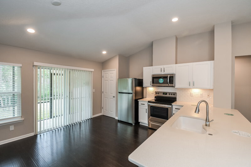 2,205/Mo, 14752 Bartram Creek Blvd Jacksonville, FL 32259 Kitchen View