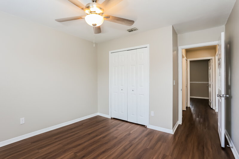 1,880/Mo, 8241 Dover Cliff Ct Jacksonville, FL 32244 Bedroom View 2