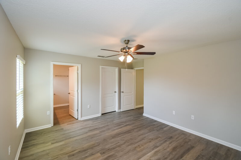 2,120/Mo, 12203 Glimmer Way Jacksonville, FL 32219 Main Bedroom View 2