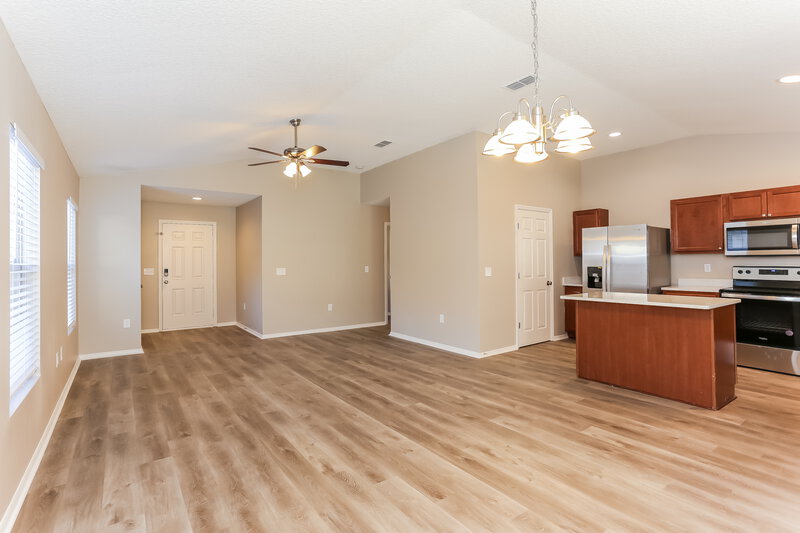 1,840/Mo, 3801 Ellaville Ct Jacksonville, FL 32218 Dining Room View