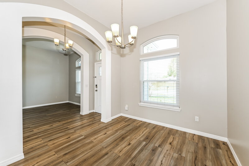 1,960/Mo, 8147 Pine Springs Ln Jacksonville, FL 32244 Dining Room View 2