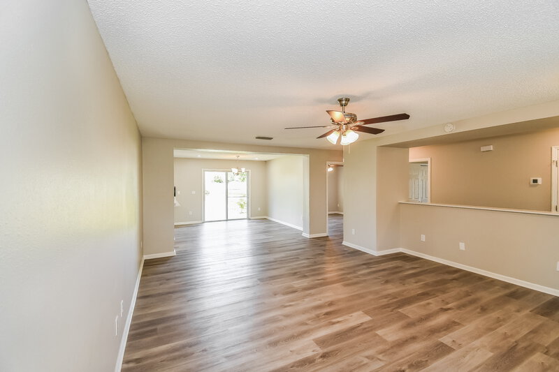 1,685/Mo, 7118 Newman Lake Ct Jacksonville, FL 32222 Dining Room View