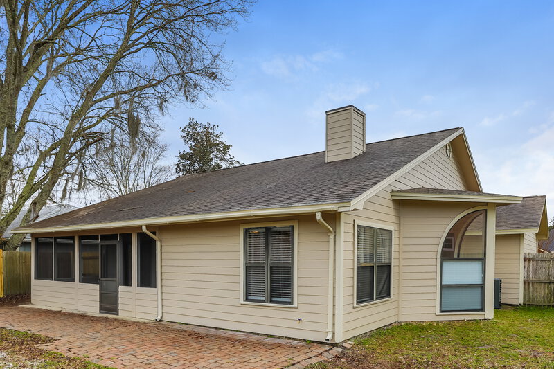 2,000/Mo, 4537 Trevi Dr Jacksonville, FL 32257 Rear View 2