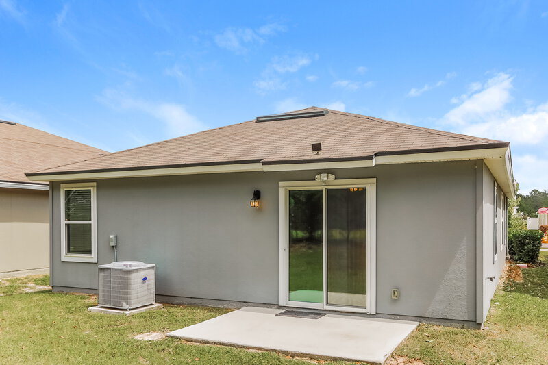 1,690/Mo, 2543 Bear Creek Way Green Cove Springs, FL 32043 Rear View
