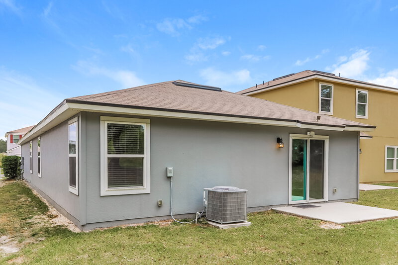 1,690/Mo, 2543 Bear Creek Way Green Cove Springs, FL 32043 Rear View 2