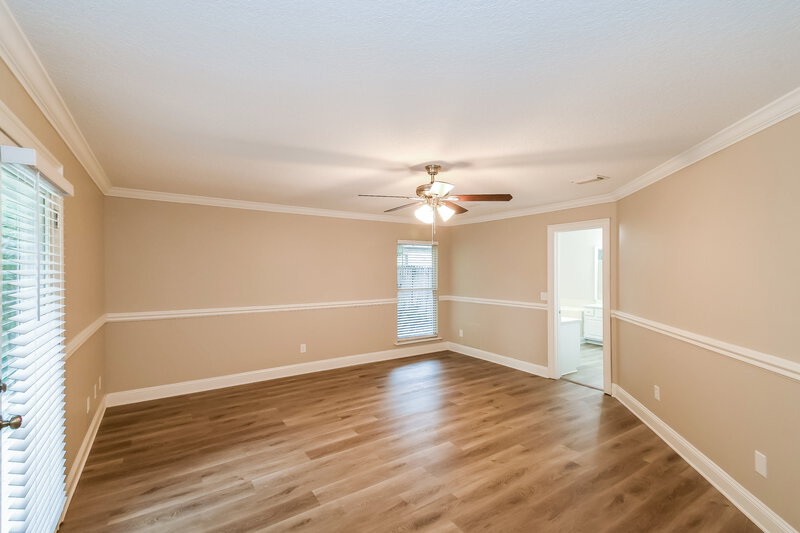 0/Mo, 8233 Lakemont Dr Jacksonville, FL 32216 Main Bedroom View