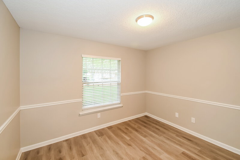 0/Mo, 8233 Lakemont Dr Jacksonville, FL 32216 Bedroom View 2