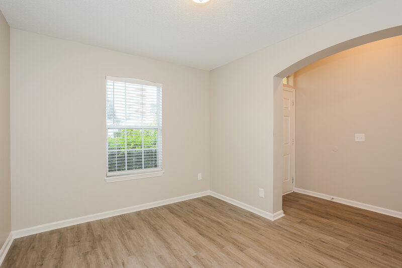 1,725/Mo, 2894 Centerwood Dr N Jacksonville, FL 32218 Den View