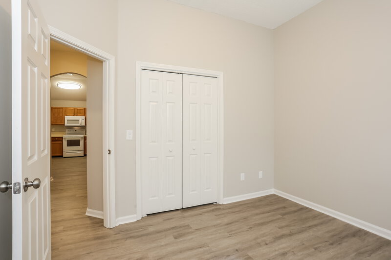 1,725/Mo, 2894 Centerwood Dr N Jacksonville, FL 32218 Bedroom View