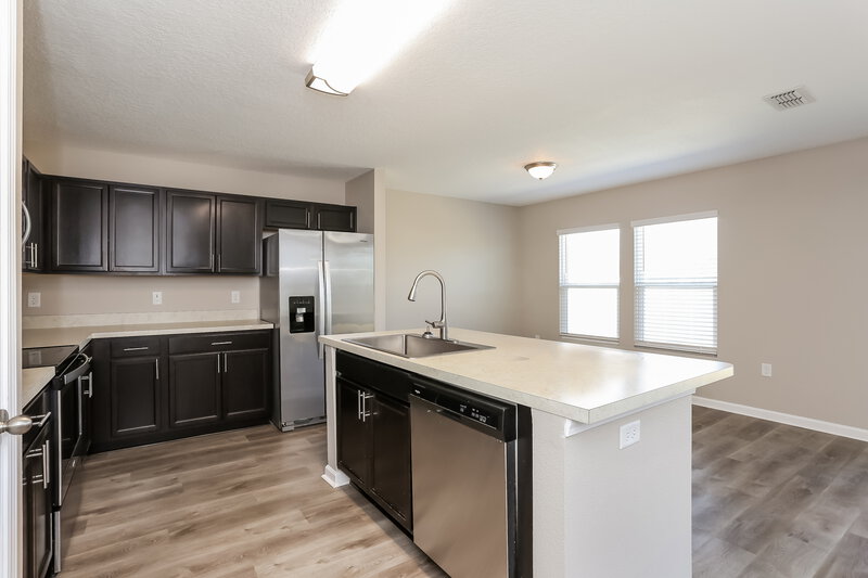 1,820/Mo, 2311 Blush Blossom Ct Jacksonville, FL 32218 Kitchen View