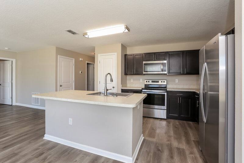 1,820/Mo, 2311 Blush Blossom Ct Jacksonville, FL 32218 Kitchen View 2