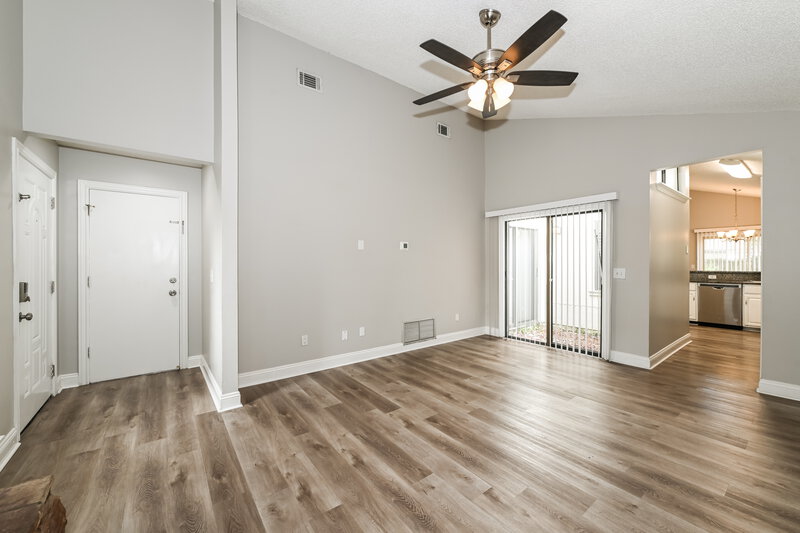 1,700/Mo, 8563 Goldeneye Ln Jacksonville, FL 32217 Living Room View