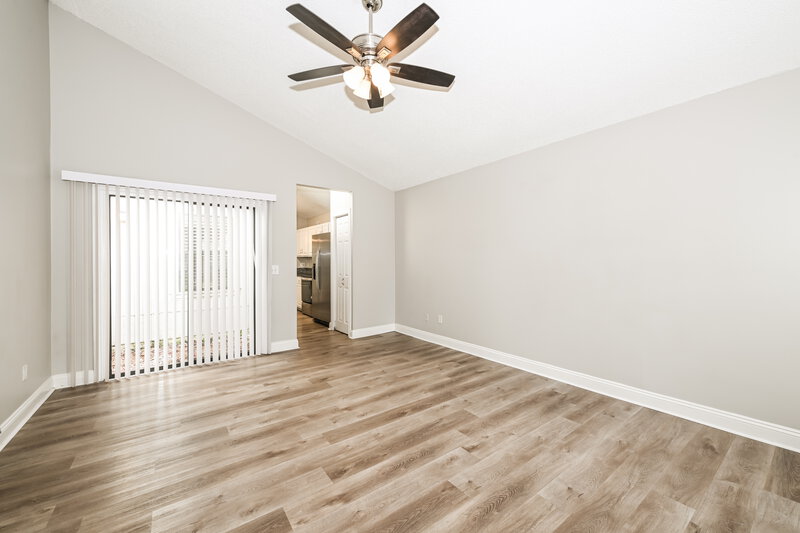 1,700/Mo, 8563 Goldeneye Ln Jacksonville, FL 32217 Living Room View 2