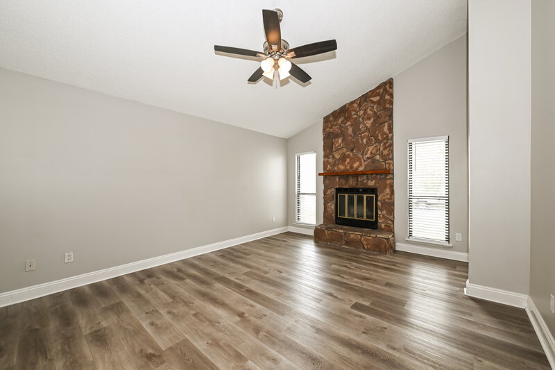 1,700/Mo, 8563 Goldeneye Ln Jacksonville, FL 32217 Living Room View 3