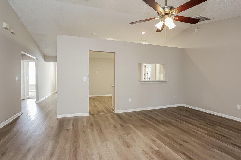 1,955/Mo, 8359 Three Creeks Blvd Jacksonville, FL 32220 Living Room View