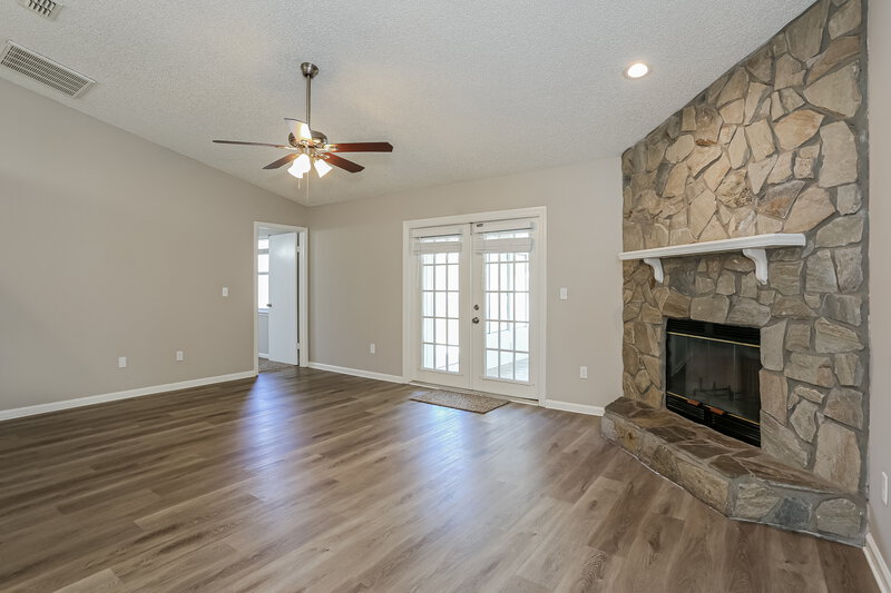 1,955/Mo, 8359 Three Creeks Blvd Jacksonville, FL 32220 Living Room View 2