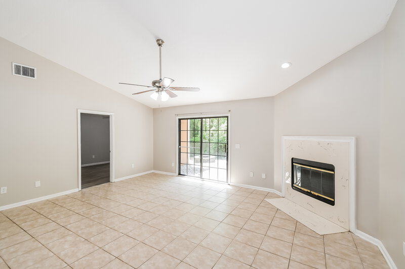 2,360/Mo, 874 Long Lake Dr Jacksonville, FL 32225 Living Room View