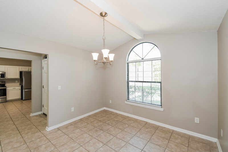 2,360/Mo, 874 Long Lake Dr Jacksonville, FL 32225 Dining Room View