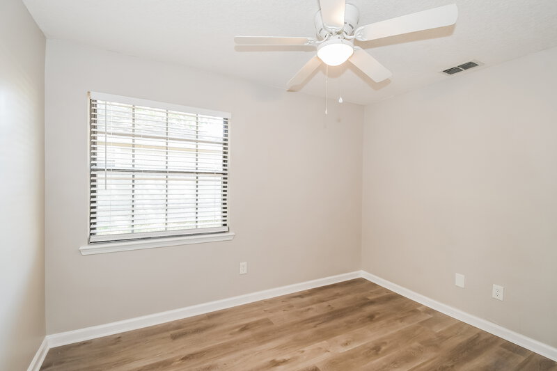 2,360/Mo, 874 Long Lake Dr Jacksonville, FL 32225 Bedroom View 2