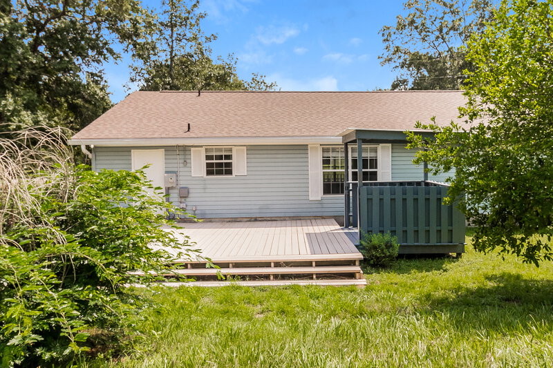 1,805/Mo, 27386 W 12th Ave Hilliard, FL 32046 Rear View 2