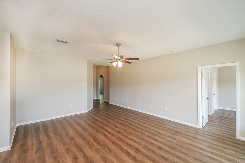 1,860/Mo, 9287 Hawkeye Dr Jacksonville, FL 32221 Living Room View