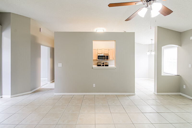 1,915/Mo, 404 Federal Hill Rd Orange Park, FL 32073 Floorplan View 2