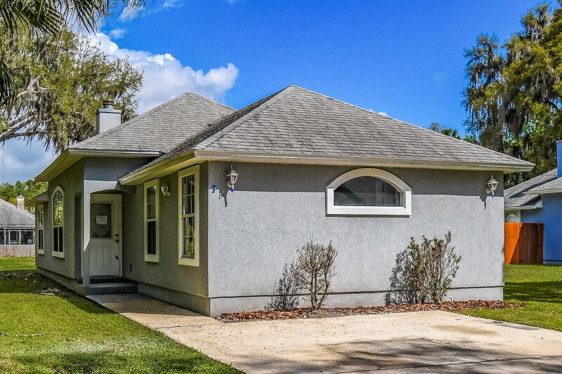 1,675/Mo, 213 Park Ave Hastings, FL 32145 External View