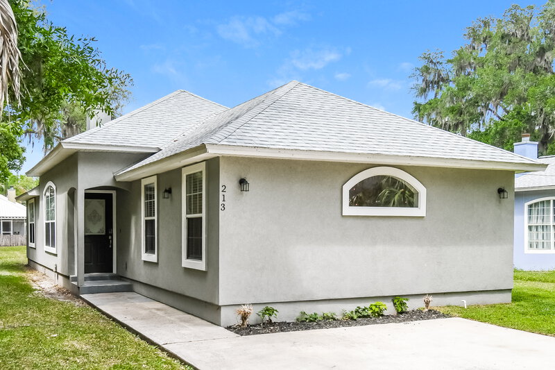 1,740/Mo, 213 Park Ave Hastings, FL 32145 Front View