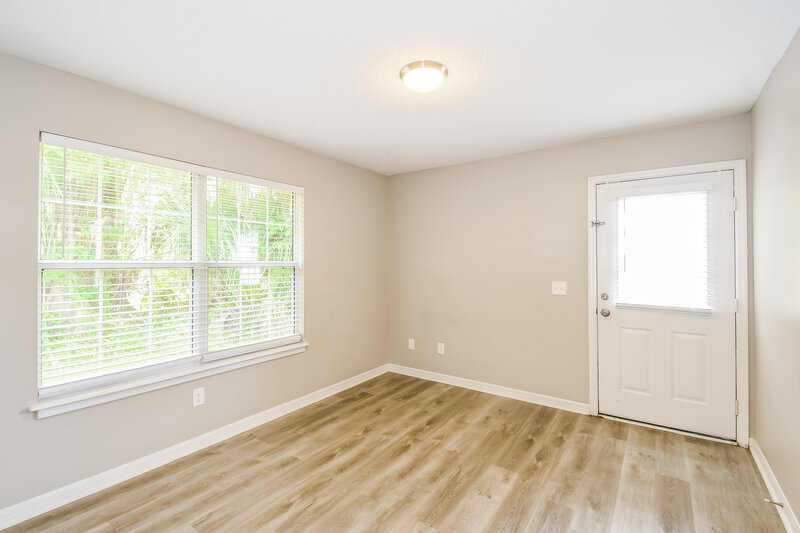 1,740/Mo, 213 Park Ave Hastings, FL 32145 Bedroom View 2