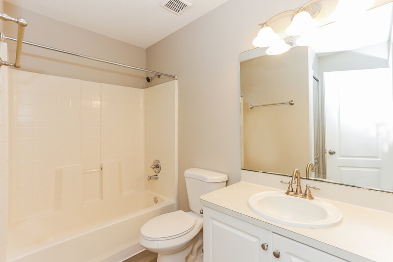 1,945/Mo, 213 Park Ave Hastings, FL 32145 Misc View 9