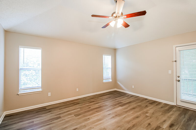 4,020/Mo, 5671 Ribbon Rose Dr Jacksonville, FL 32258 Main Bedroom View