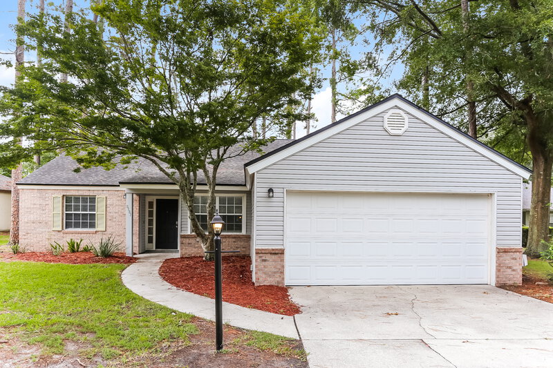 1,920/Mo, 8181 Loch Lomond Ln # 1 Jacksonville, FL 32244 External View