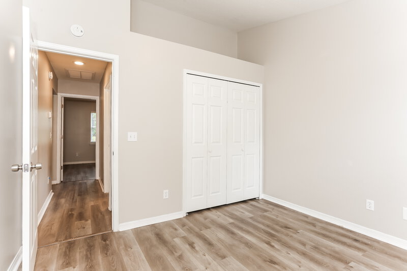 1,920/Mo, 8181 Loch Lomond Ln # 1 Jacksonville, FL 32244 Bedroom View 2