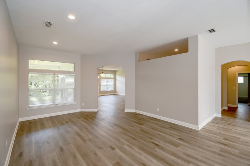 2,670/Mo, 672 Mandy Oaks Dr Jacksonville, FL 32220 Living Room View 2