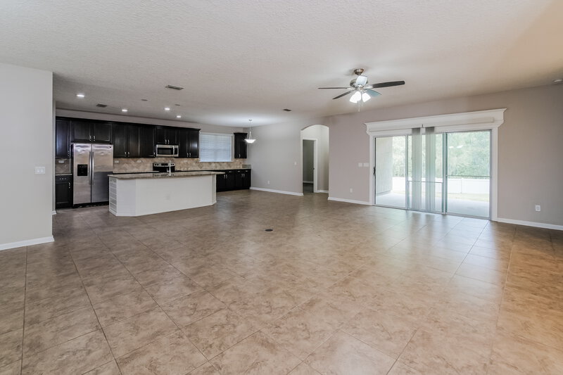 2,550/Mo, 4475 Quail Hollow Rd Orange Park, FL 32065 Living Room View 2