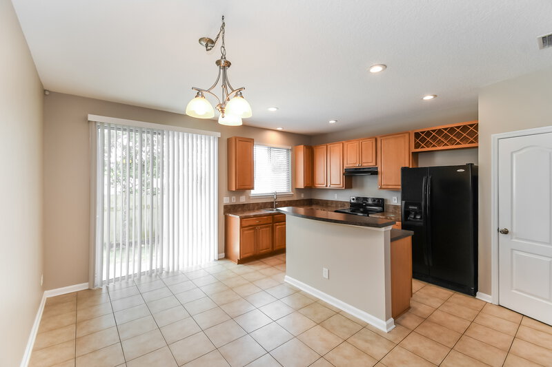 1,600/Mo, 2326 Sunset Bluff Dr Jacksonville, FL 32216 Dining Room View