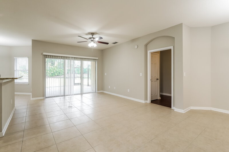 2,305/Mo, 1640 Calming Water Dr Fleming Island, FL 32003 Living Room View