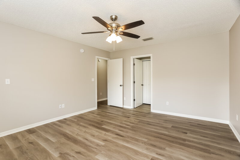 1,655/Mo, 10621 Academy Park Dr Jacksonville, FL 32218 Main Bedroom View 2