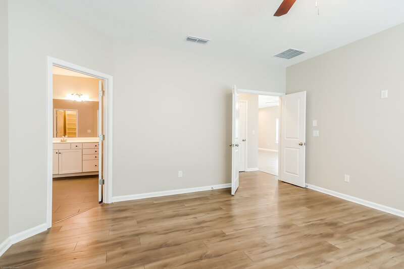2,970/Mo, 9843 Kevin Rd Jacksonville, FL 32257 Main Bedroom View 2