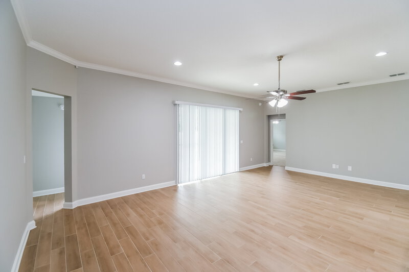3,660/Mo, 11541 Paceys Pond Cir Jacksonville, FL 32222 Living Room View