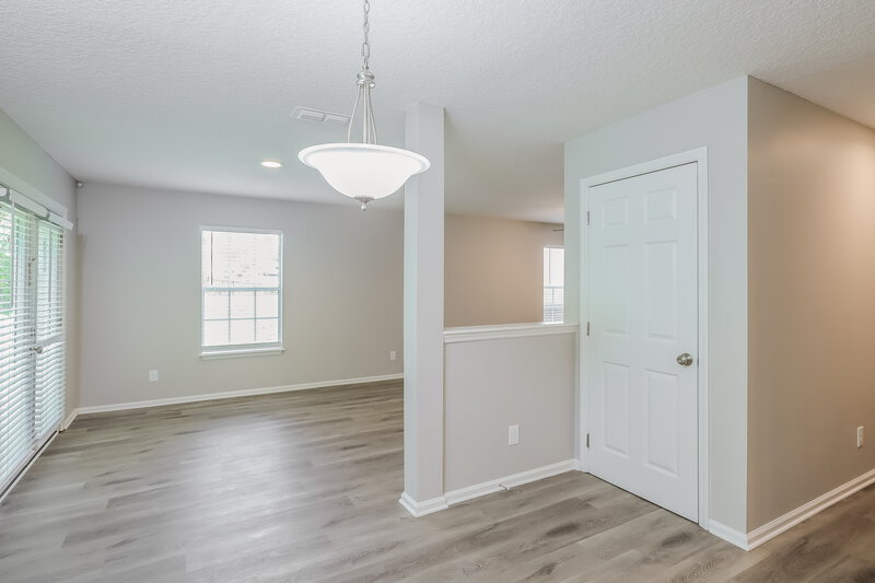 2,210/Mo, 4065 Dalry Dr Jacksonville, FL 32246 Dining Room View