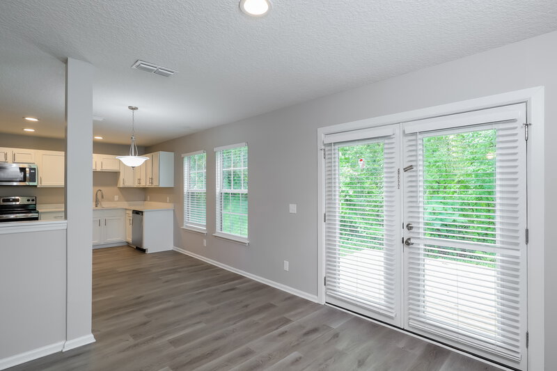 2,210/Mo, 4065 Dalry Dr Jacksonville, FL 32246 Dining Room View 2