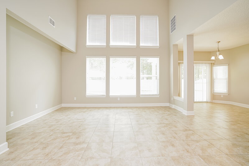 2,770/Mo, 4391 Song Sparrow Dr Middleburg, FL 32068 Living Room View