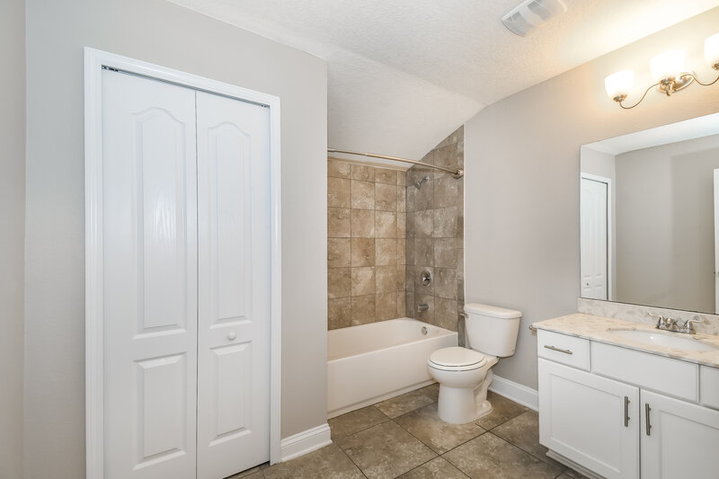 2,680/Mo, 151 Providence Dr Saint Augustine, FL 32092 Bathroom View 2