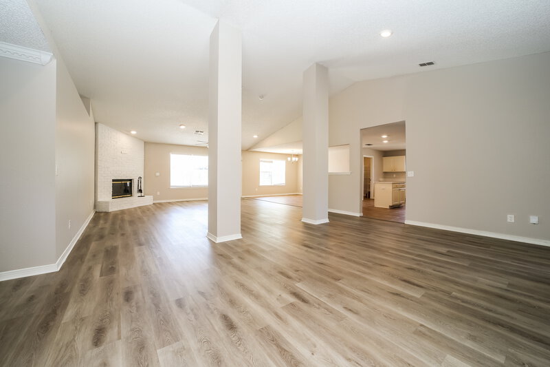 3,800/Mo, 3017 Morning Sun Dr Middleburg, FL 32068 Living Room View