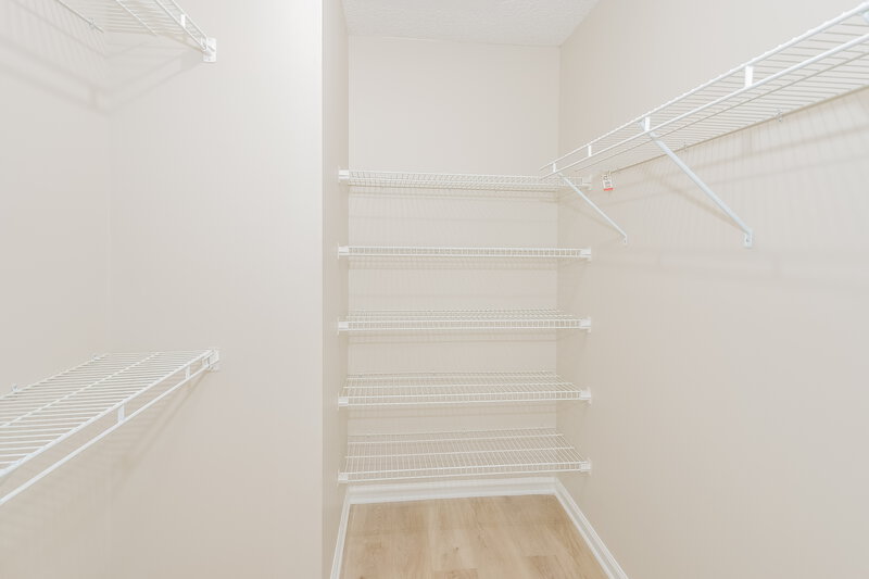 2,510/Mo, 4137 Rollingwood Ct Jacksonville, FL 32257 Walk In Closet View